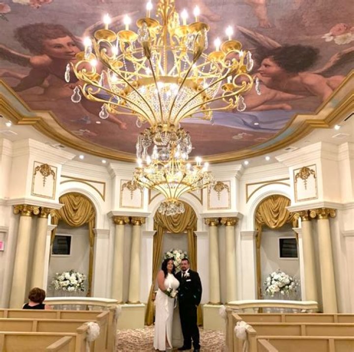 Unforgettable Moments: Las Vegas Wedding Chapels To Renew Your Vows